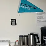 Hotel na wodzie Unitas *