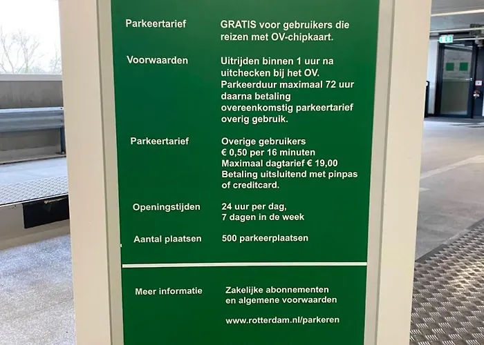 Unitas Hotel na wodzie *