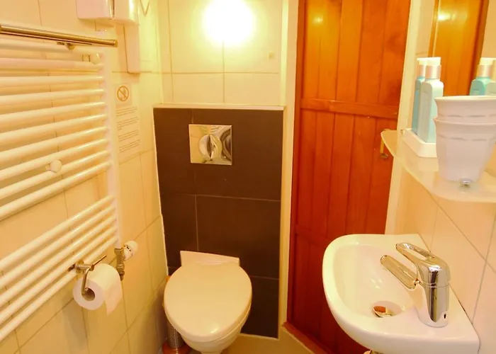 Úszó hotel Unitas *