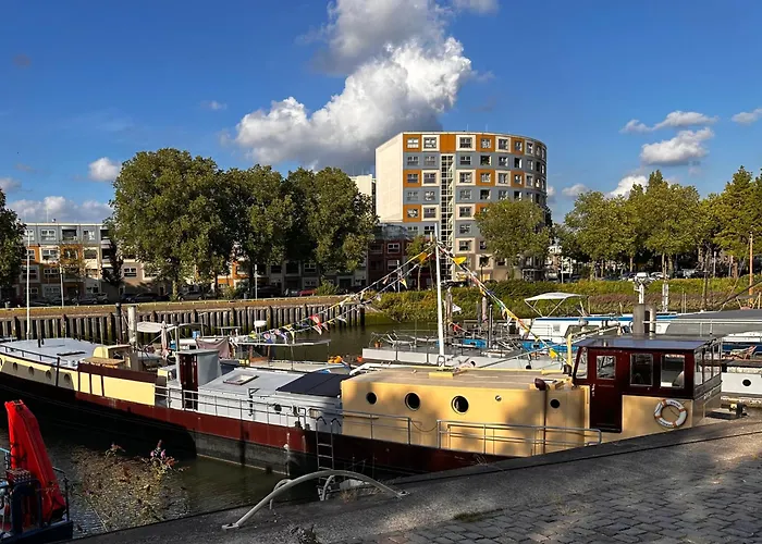 Úszó hotel Unitas Rotterdam