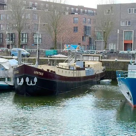 Unitas * Rotterdam