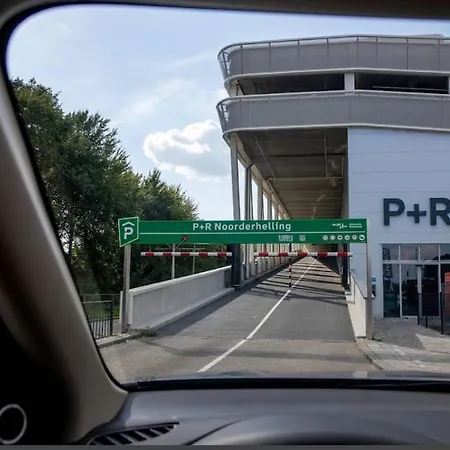 Unitas 보트호텔 *